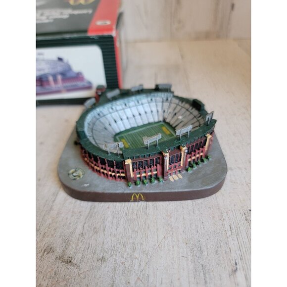 McDonald's Lambeau field village Green Bay Packers accessory Xmas - Picture 1 of 10
